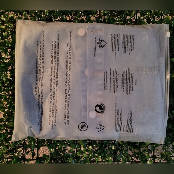 Soft🔥Blue Jean Top With Raw Edge - Picture 5 of 7